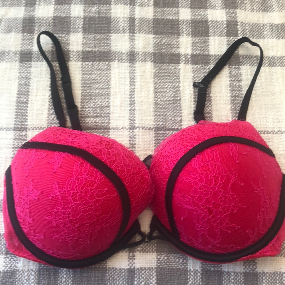 Victoria’s Secret bra